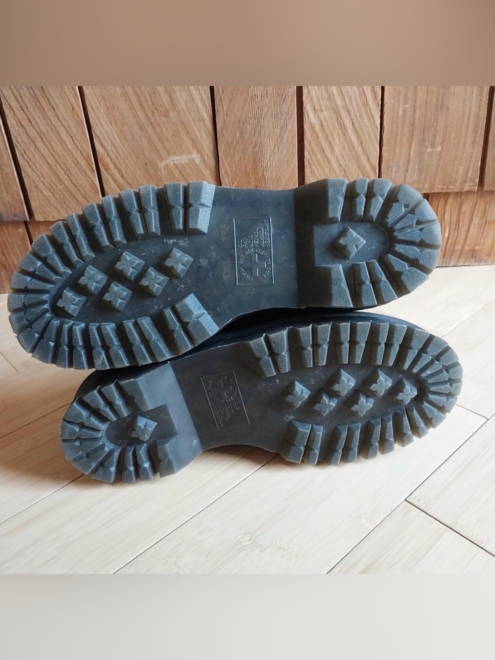 Doc Martens Platform Black Leather Boots #goth #airwave #chunkysole #drmartens - Picture 3 of 4